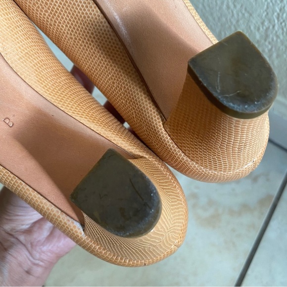 Bruno Magli Pumps - Picture 7 of 7